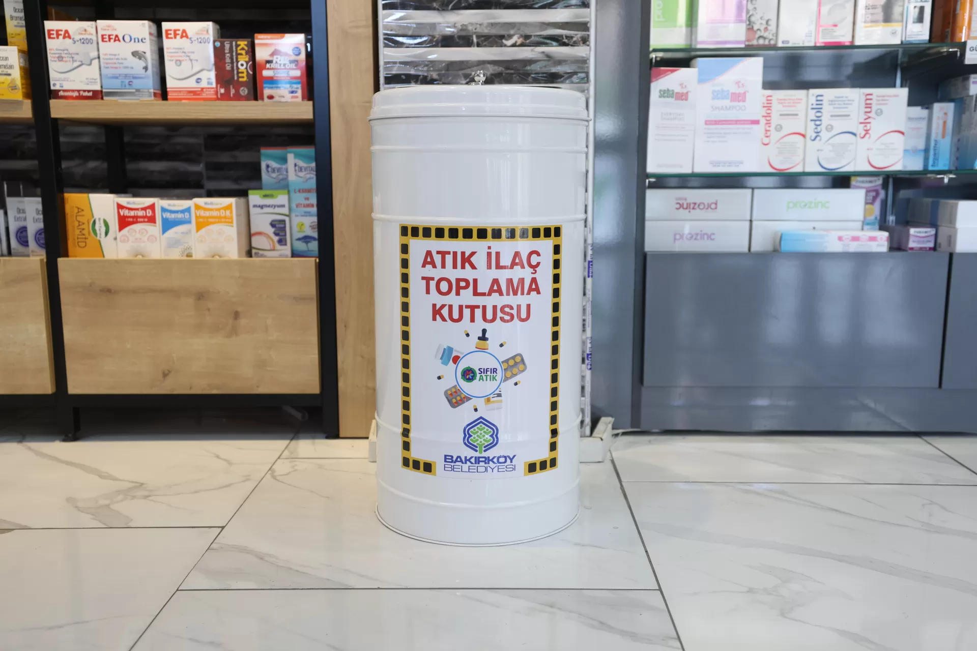 BAKIRKÖY’DE ATIK İLAÇLAR ECZANELERDE TOPLANIYOR