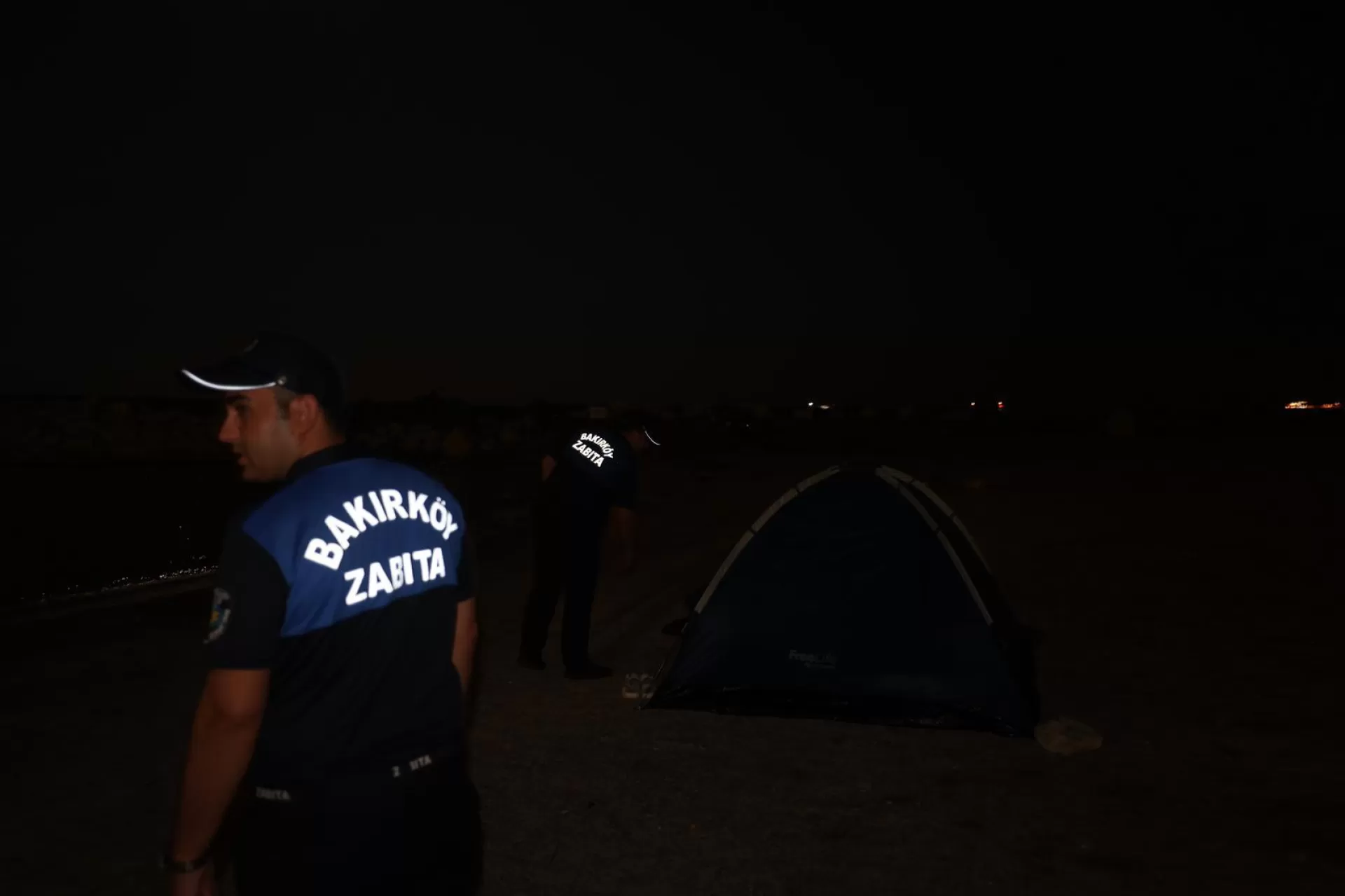 BAKIRKÖY ZABITASI ÇEVREYİ KİRLETENLERE GÖZ AÇTIRMIYOR