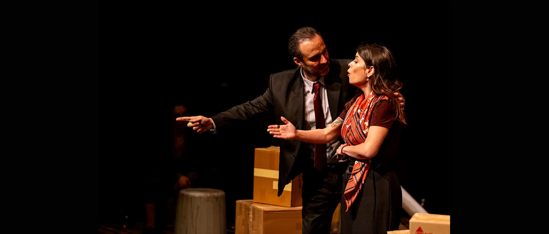 ''Babil Kuleleri' Oyunu Bakırköy Belediye Tiyatroları Yeni Sezonda Gösterime Başladı